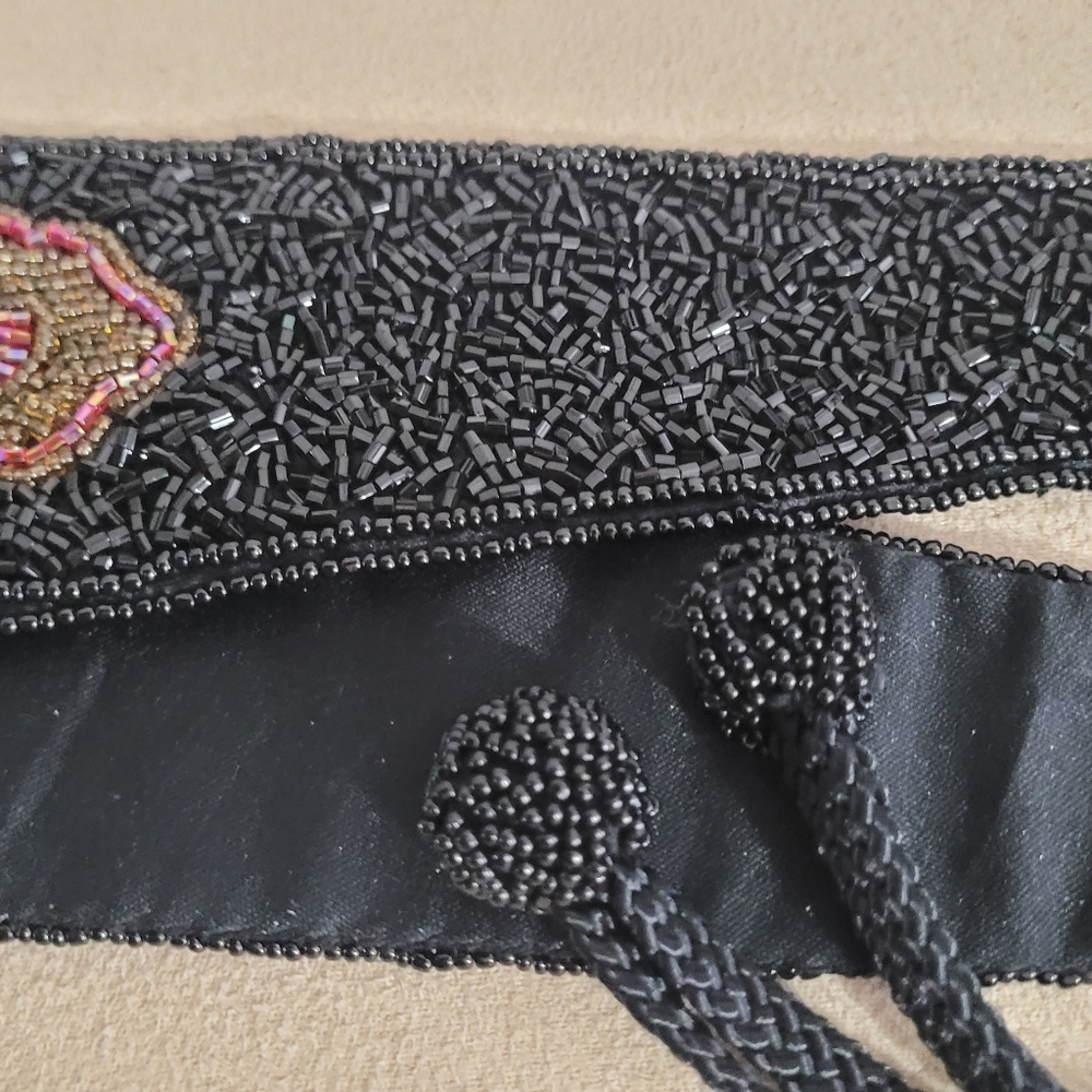 Elegant Beaded Black Waist Belt - Picture 5 of 12
